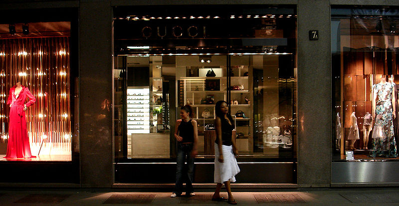 christian louboutin milano via della spiga christian louboutin milano via della spiga